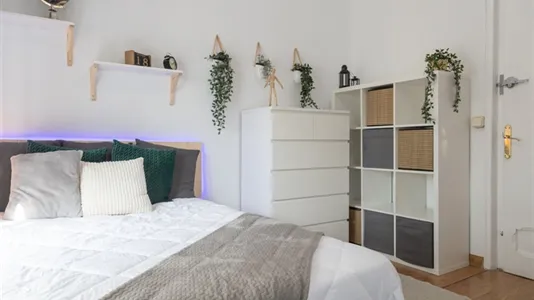 Rooms in Madrid Chamartín - photo 4