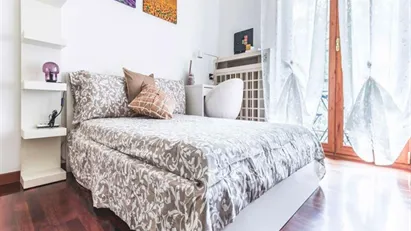 Room for rent in Milano Zona 8 - Fiera, Gallaratese, Quarto Oggiaro, Milan