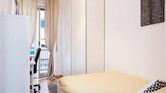 Rooms in Milano Zona 8 - Fiera, Gallaratese, Quarto Oggiaro - photo 2