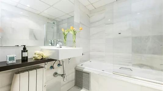 Apartments in Madrid Chamberí - photo 10