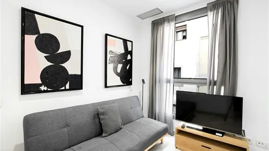 Apartments in Barcelona Ciutat Vella - photo 5
