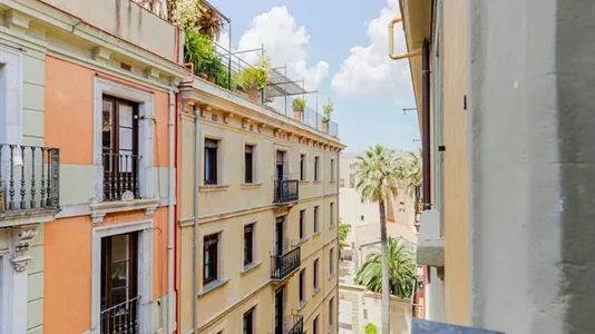 Apartments in Barcelona Ciutat Vella - photo 4