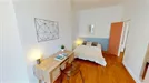 Room for rent, Paris 2ème arrondissement - Bourse, Paris, &lt;span class=&quot;blurred street&quot; onclick=&quot;ProcessAdRequest(13765311)&quot;&gt;&lt;span class=&quot;hint&quot;&gt;See streetname&lt;/span&gt;[xxxxxxxxxxxxx]&lt;/span&gt;