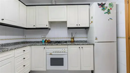 Rooms in Castellar Oliveral - photo 9