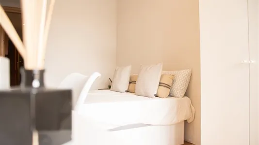 Rooms in Barcelona Eixample - photo 6