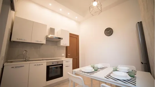 Rooms in Florence - photo 10