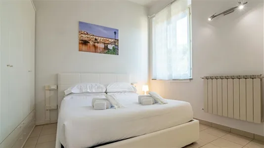 Apartments in Florence - photo 2