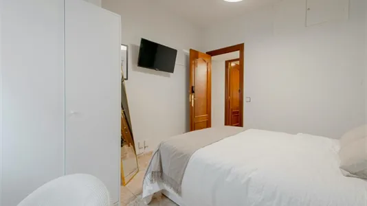 Rooms in Madrid ChamartĂn - photo 5
