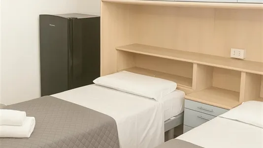 Rooms in Siena - photo 2