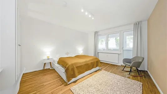 Apartments in Berlin Steglitz-Zehlendorf - photo 3