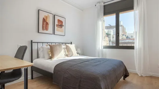 Apartments in Barcelona Ciutat Vella - photo 9