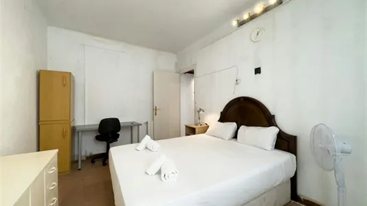 Apartments in Barcelona Les Corts - photo 4
