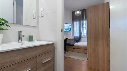 Rooms in Madrid Chamberí - photo 6