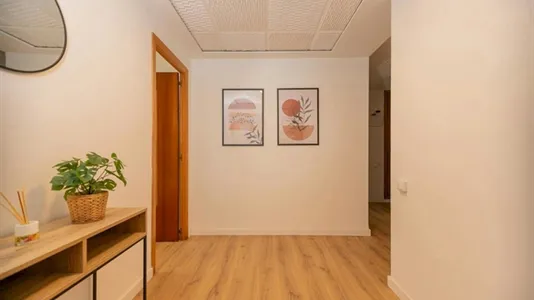 Rooms in el Camí de Vera - photo 4