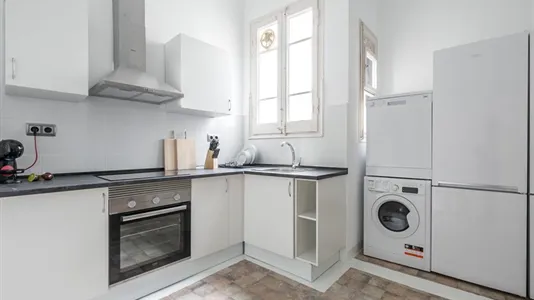 Rooms in Barcelona Gràcia - photo 6