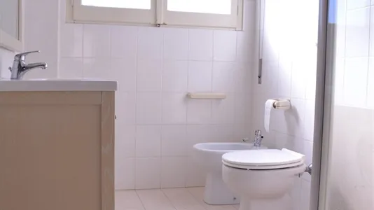 Rooms in Cagliari - photo 8