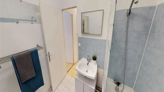 Rooms in Lyon - photo 9