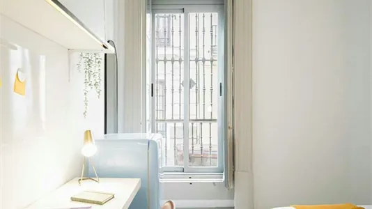 Rooms in Madrid Centro - photo 4