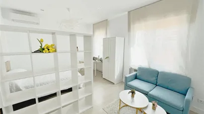 Room for rent in Madrid Retiro, Madrid