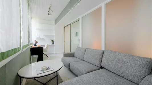 Rooms in Madrid Chamberí - photo 7