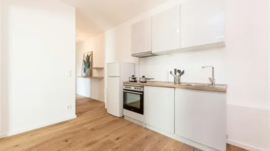 Rooms in Berlin Mitte - photo 7