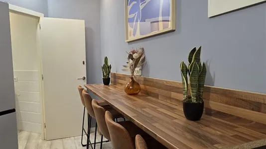 Rooms in Barcelona Eixample - photo 6