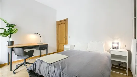 Rooms in Madrid Chamartín - photo 3