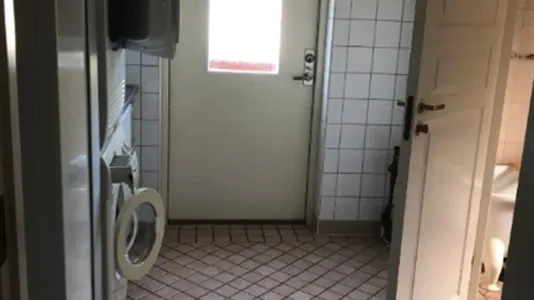 Houses in Salem - photo 11