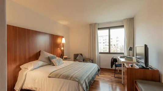 Rooms in Pamplona/Iruña - photo 2