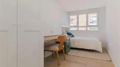 Room for rent in Madrid Fuencarral-El Pardo, Madrid