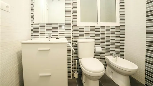 Rooms in Valencia L'Eixample - photo 9