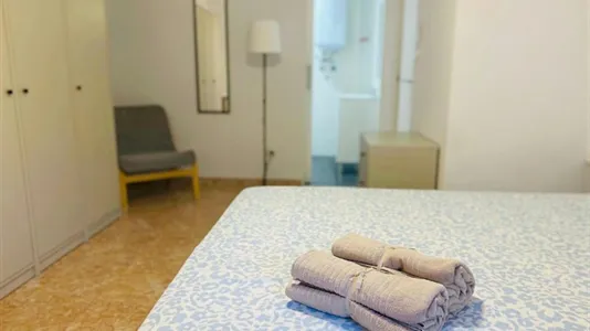 Rooms in Madrid Puente de Vallecas - photo 4