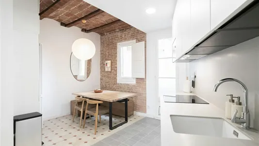 Apartments in Barcelona Eixample - photo 5