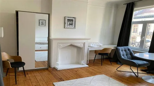 Rooms in Brussels Etterbeek - photo 9