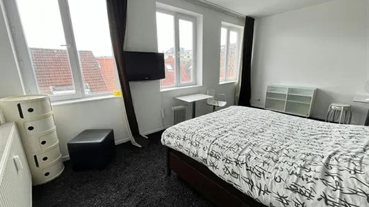 Rooms in Stad Brussel - photo 1