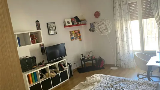 Rooms in Roma Municipio II – Parioli/Nomentano - photo 2