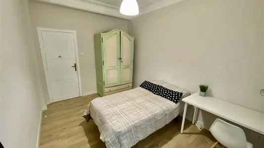 Rooms in Zaragoza - photo 1