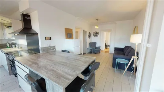 Rooms in Lyon - photo 4