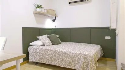 Room for rent in Barcelona Sant Martí, Barcelona