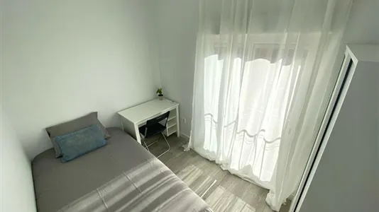 Rooms in Adaro - photo 4