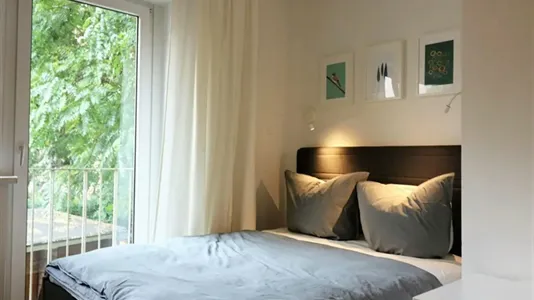 Apartments in Berlin Tempelhof-Schöneberg - photo 2