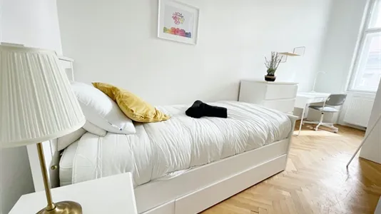 Rooms in Wien Währing - photo 7