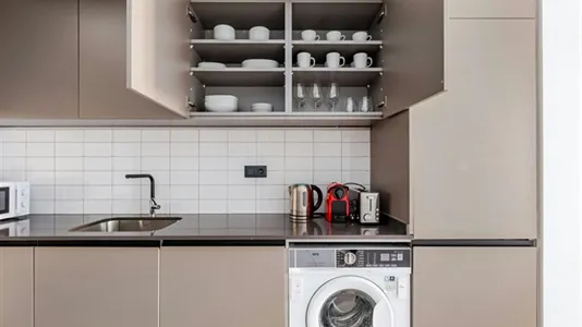 Apartments in Barcelona Ciutat Vella - photo 6