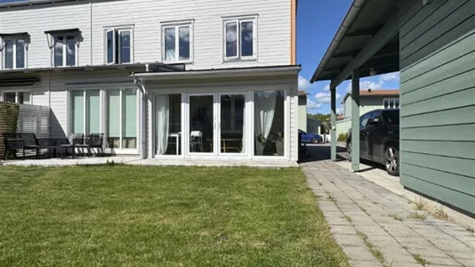 Houses in Linköping - photo 2