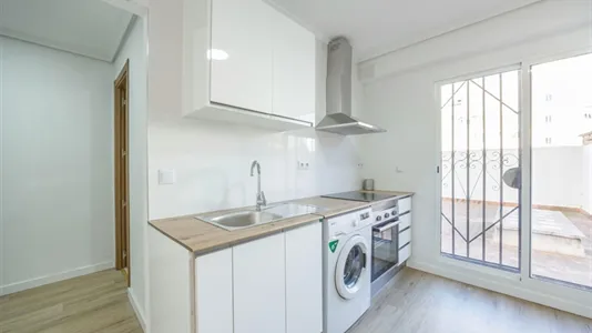 Rooms in Tavernes Blanques - photo 8