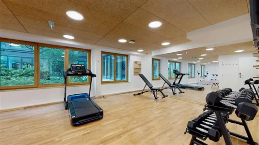 Rooms in Paris 17ème arrondissement - photo 6