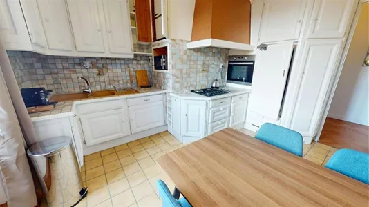 Rooms in Saint-Étienne - photo 7