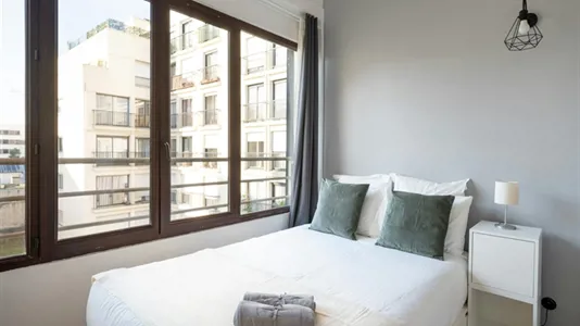 Rooms in Paris 20ème arrondissement - photo 2