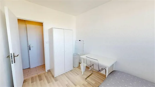 Rooms in Clermont-Ferrand - photo 2