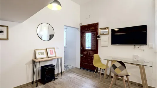 Apartments in Madrid Chamberí - photo 4